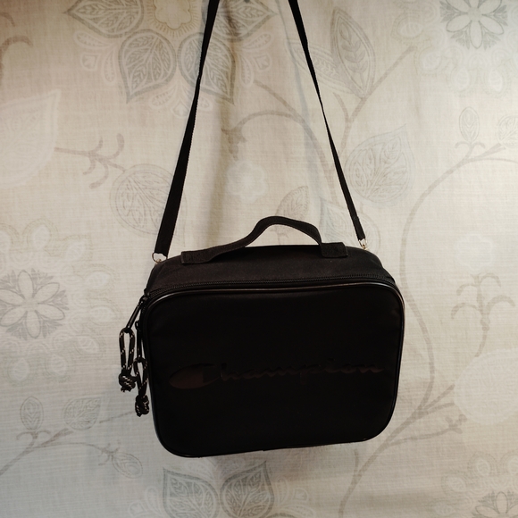 Champion Black Men's Lunch Tote Bag - Picture 3 of 6